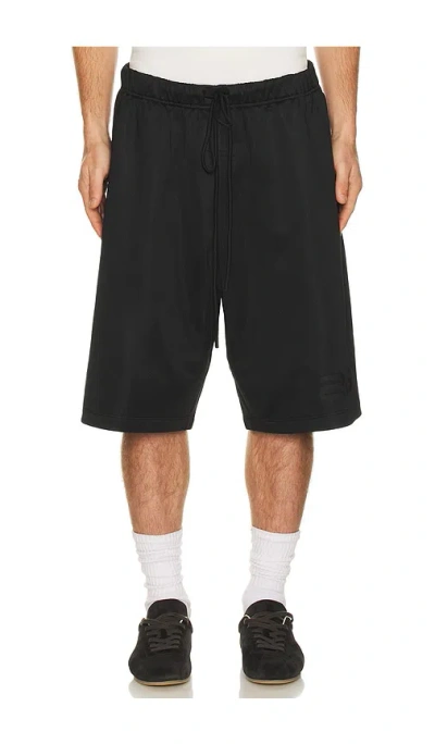 Essentials Relaxed Sweatshort In Black