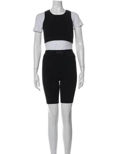 Pre-owned Essentials Short Set In Black
