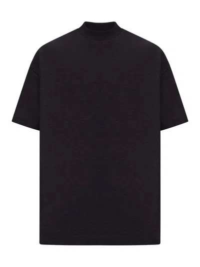 Essentials Signature 90`s A Short Sleeve T-shirt In Black
