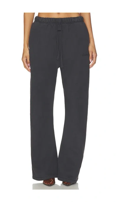 Essentials Signature Classic Fit Flare Sweatpant In Blue
