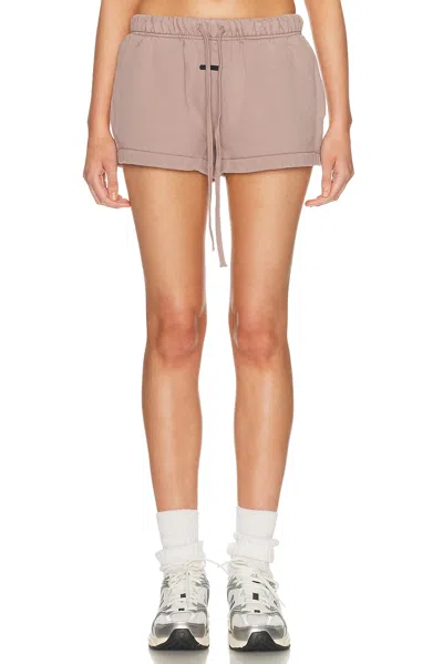 Essentials Signature Running Fleece Short In Brown