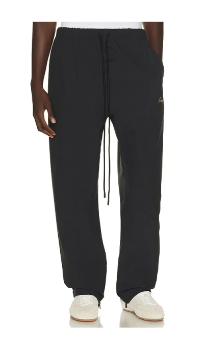 Essentials Signature Track Pant In Black