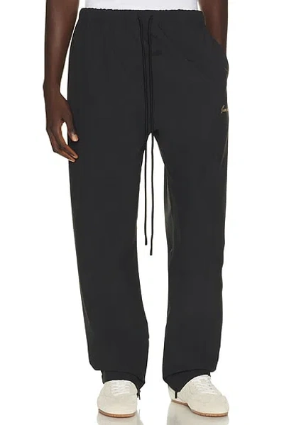 Essentials Signature Track Pant In Black