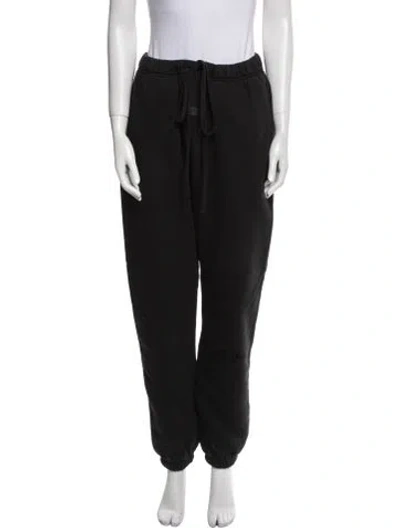 Pre-owned Essentials Sweatpants In Black