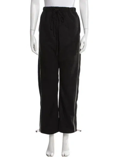 Pre-owned Essentials Sweatpants In Black