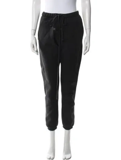 Pre-owned Essentials Sweatpants In Black