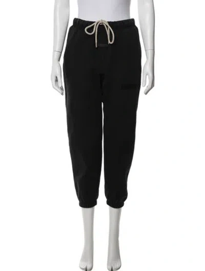 Pre-owned Essentials Sweatpants In Black