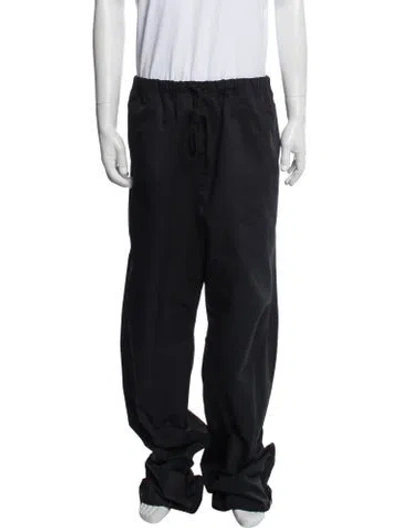 Pre-owned Essentials Sweatpants In Black