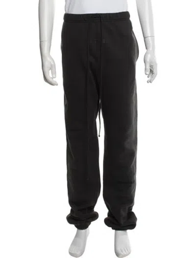 Pre-owned Essentials Sweatpants In Black