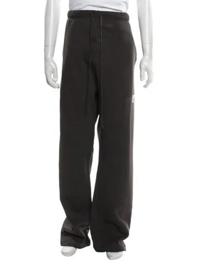 Pre-owned Essentials Sweatpants In Gray