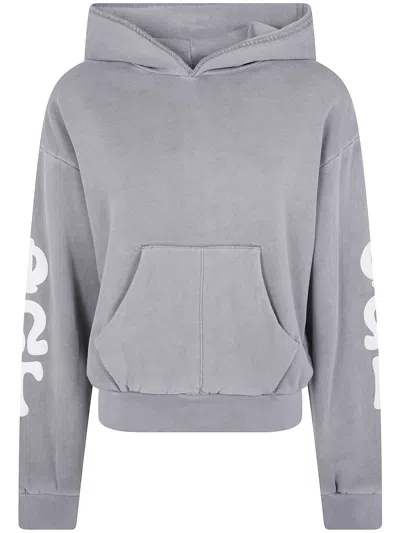 Essentials Sweatshirt Relaxed Fit "90's Fleece Hoodie" In Gray
