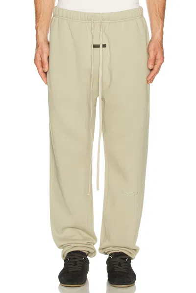 Essentials Vintage Fleece Sweatpant In Green