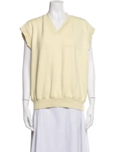 Pre-owned Essentials V-neck Sleeveless Sweatshirt In Yellow