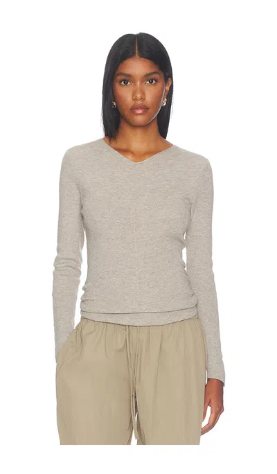 Essentials Womens Rib Knit Chevron V-neck In Pyrite Heather