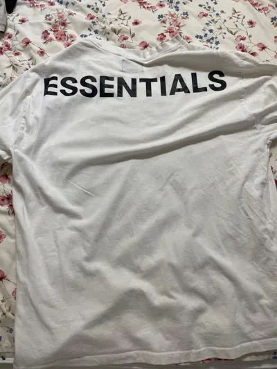 Pre-owned Essentials Tee (print On The Back) In White