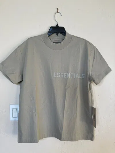 Pre-owned Essentials X Fear Of God Fog - Essentials Fear Of God Seal Ss23 T-shirt (m)