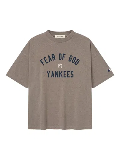 Essentials X Mlb 90s T-shirt In Brown