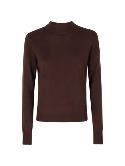 Essentiel Antwerp Fine-knit Sweater In Brown