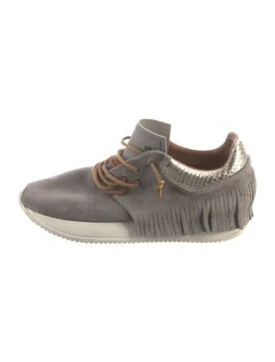 Pre-owned Esseutesse Suede Fringe Trim Accent Sneakers In Grey