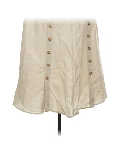 Pre-owned Essue Casual Skirt In White