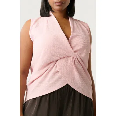 Estelle Hadley Twist Front Seersucker Top In Pink