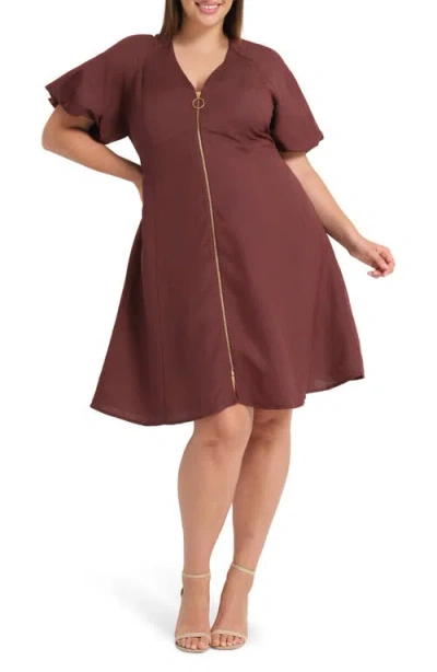 Estelle Heather Front Zip Puff Sleeve Dress In Burgundy