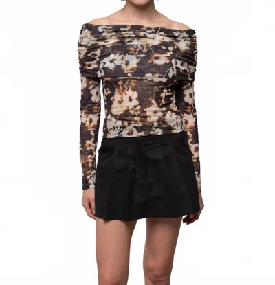 Esthé Women's Off Shoulder Top In Black