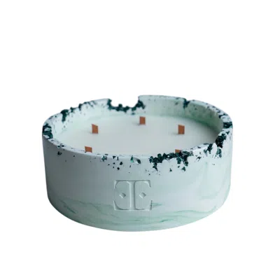 Esti Living Green Luna Collection - Apple Frost Candle