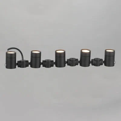 Et2 Tree Hugger-outdoor Pathway Light In Black