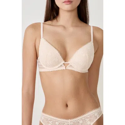 Etam Aura N°2 Classique Underwire Bra In White