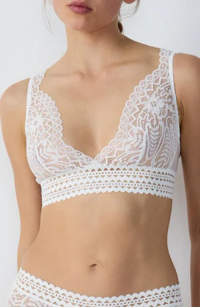 Etam Dream Wireless Triangle Bra In Ecru