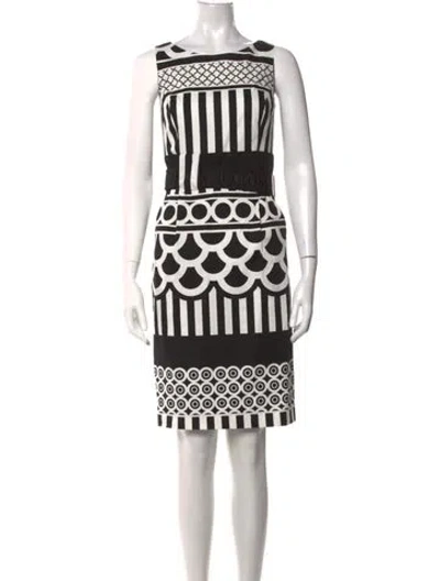 Pre-owned Etcetera Graphic Print Knee-length Dress In Black/white
