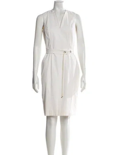 Pre-owned Etcetera V-neck Knee-length Dress In White