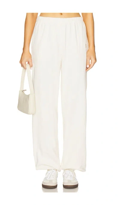 Éterne Classic Sweatpant In White