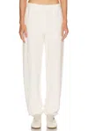 Éterne Classic Reverse French Terry Sweatpant In White