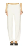 Éterne Classic Reverse French Terry Sweatpant In White