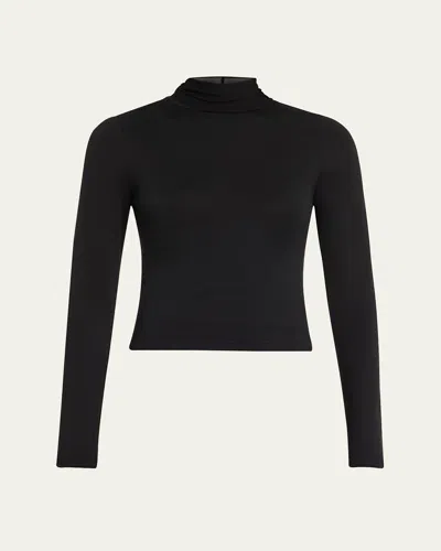 Éterne Cropped Fitted Turtleneck Top In Black