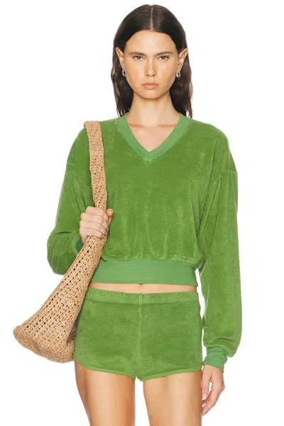 Éterne Cropped V-neck Sweatshirt In Green