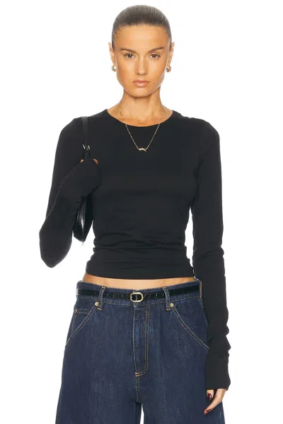 Éterne Fitted Crewneck Long Sleeve Top In Black