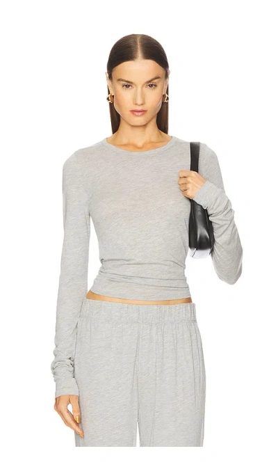 Éterne Fitted Crewneck Long Sleeve Top In Heather Grey