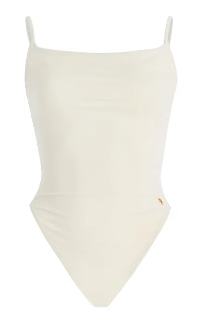 Éterne Grace One Piece In Ivory