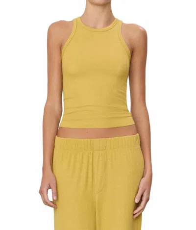 Éterne High Neck Fitted Tank In Saffron In Yellow