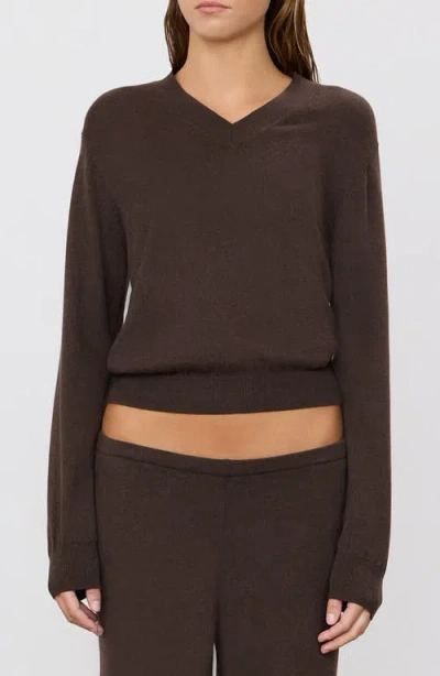 Éterne Eterne Lennox V-neck Sweater In Mushroom