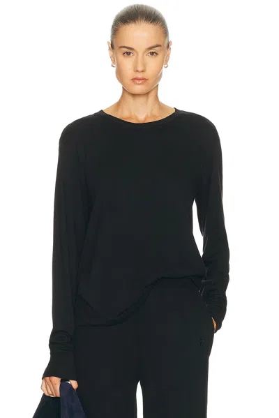 Éterne Long Sleeve Boyfriend Top In Blue