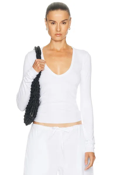 Éterne Long Sleeve Butter Rib V Neck Top In White