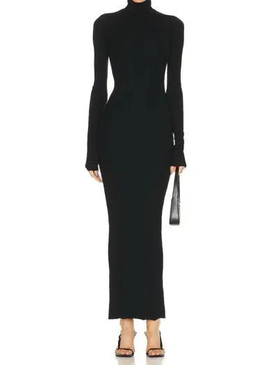 Éterne Black Long Sleeve Maxi Dress