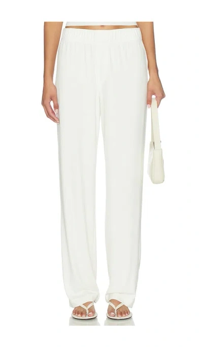 Éterne Lounge Pant In White