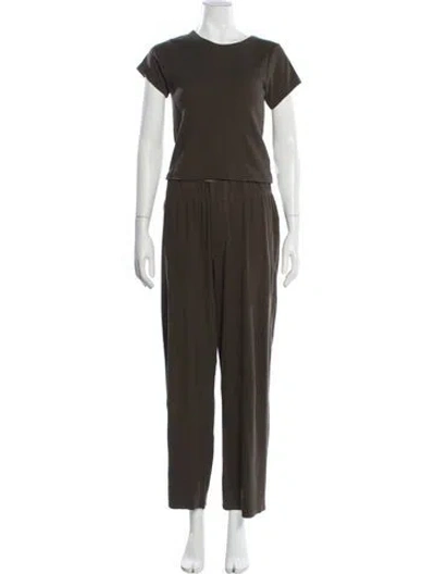 Pre-owned Éterne Pant Set In Green