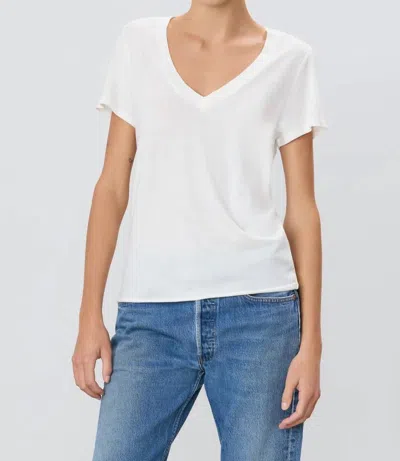 Éterne Relaxed Fit V-neck T-shirt In Ivory In White