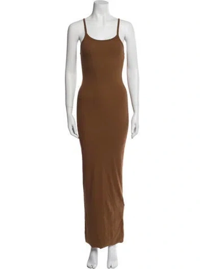 Pre-owned Éterne Scoop Neck Long Dress In Brown
